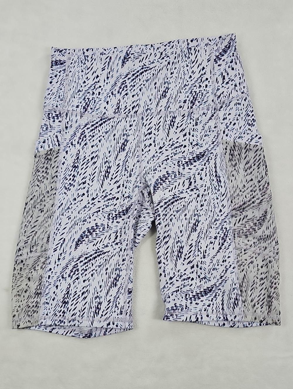 Fabletics PowerHold Biker Shorts Purple White Abstract Print Mesh Pockets Sz S